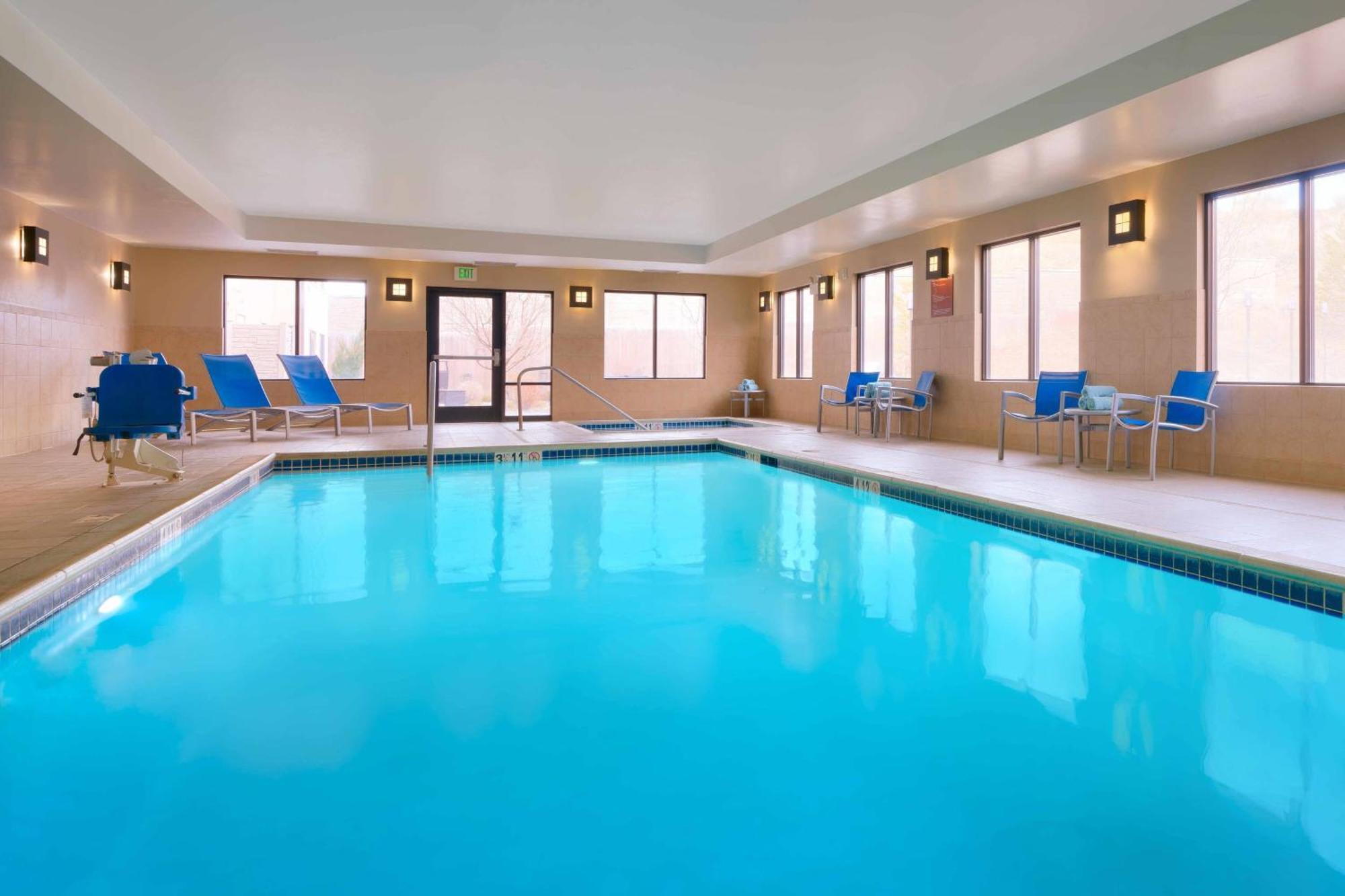 Hotel Towneplace By Marriott